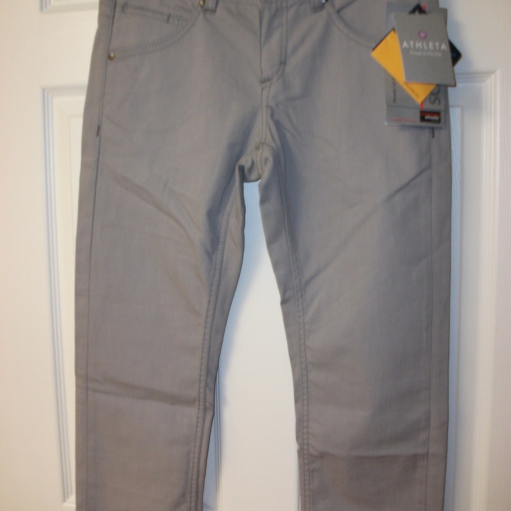 ATHLETA CAPRI PANTS SCHOELLER TECHNOLOGY SZ 6 NEW